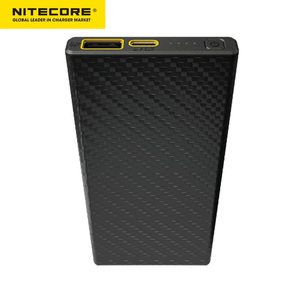 NITECORE CARBO10000 10000mAh <span class=keywords><strong>batterie</strong></span> Portable <span class=keywords><strong>la</strong></span> <span class=keywords><strong>plus</strong></span> légère en Fiber de carbone 20W Batteries à Charge rapide et alimentations - Product Image 4