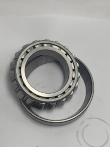 ตลับลูกปืนเม็ดเรียวนำเข้า รุ่น L730649/L730610 ขนาด 152.4X203.2X28.575 มม. สำหรับเครื่องจักรปิโตรเลียม - Product Image 1