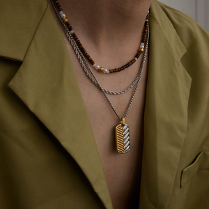 Collares europeos y americanos Light Luxury and Niche 18K Gold Color-block Woven Series Square Joyería de acero inoxidable - Product Image 3