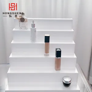 Bouteille de parfum maquillage 6 niveaux comptoir blanc acrylique étape présentoir acrylique cosmétiques affichage montée