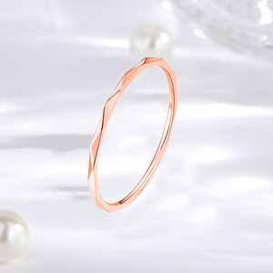 Cincin ekor netral baja tahan karat cincin polos berlian halus minimalis elegan - Product Image 4