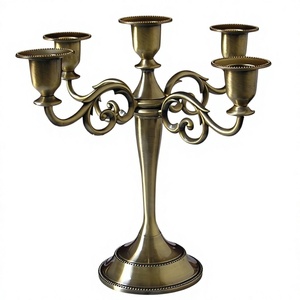 Candélabre de luxe antique à 5 bras, finition dorée, en métal, pour décoration de table de mariage et centre de table - Product Image 1