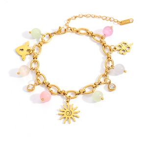 สร้อยข้อมือสแตนเลสประดับลูกปัดหลากสี จี้รูปใบโคลเวอร์สี่แฉก ชุบทอง 18k เครื่องประดับสำหรับสไตล์ฤดูใบไม้ผลิและฤดูร้อน - Product Image 5