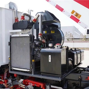 Camión barredor de calles Isuzu 600p de 120HP, camión eficiente para la recolección de basura y lavado de carreteras, para el mantenimiento de vías limpias - Product Image 6