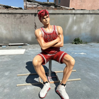 Op maat gemaakte anime cartoon glasvezel sculptuur Slam Dunk basketbalhars beeld voor thema winkel decoratie