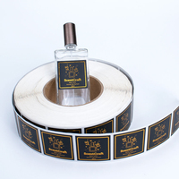 Autocollants en vinyle durables, imperméables et résistants à l'huile, étiquettes de beauté circulaires personnalisées imprimées en rouleau