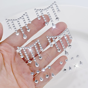 1 unidad de pegatinas de <span class=keywords><strong>tatuaje</strong></span> 3D con efecto de joyería, calcomanías de diamantes redondos blancos brillantes, tatuajes temporales autoadhesivos DIY para <span class=keywords><strong>ojos</strong></span>/cara/cuerpo para festivales - Product Image 3