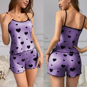 Conjunto de Camiseta sin Mangas y Pantalones Cortos de Seda Láctea Térmica para Verano/Primavera, con Estampado de Corazones y Borde Ondulado, Pijama Sexy de Dos Piezas, Ropa Casual para el Hogar - Product Image 2