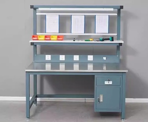 L'établi léger est équipé d'un tableau de bord de données et de coussinets réglables - Product Image 3