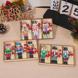 Usine En Gros <span class=keywords><strong>De</strong></span> Noël <span class=keywords><strong>Casse</strong></span>-<span class=keywords><strong>Noisette</strong></span> Décorations En Bois <span class=keywords><strong>Casse</strong></span>-<span class=keywords><strong>Noisette</strong></span> Soldat Figures pour Décorations D'arbre <span class=keywords><strong>De</strong></span> Noël - Product Image 1