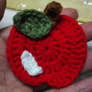 Dễ Thương Trái cây thiết kế handmade Crochet Apple vá sáng tạo nhà dệt may may may trang trí bán buôn thiết kế sáng tạo - Product Image 5