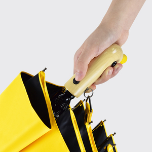 Ombrello Pieghevole Automatico Compatto da Viaggio con Manico in Legno a Forma di Anatra, Impermeabile, con Rivestimento UV Nero, Personalizzabile, per la Pioggia - Product Image 3