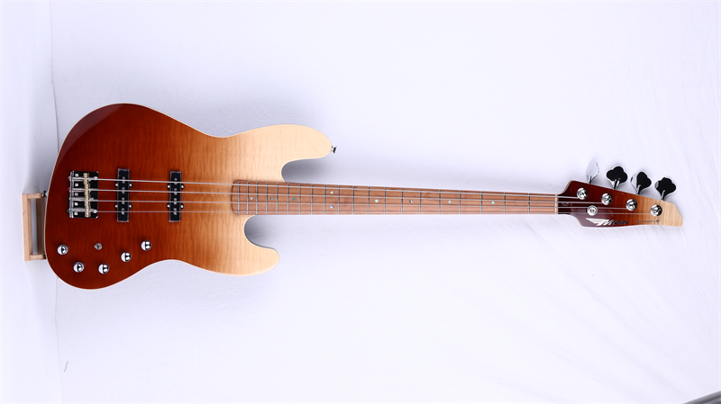 สีน้ำตาล