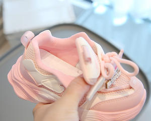 Спортивная обувь из дышащей сетки для девочек на весну и осень-зиму - Product Image 6