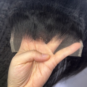 Perruque de cheveux humains bouclés pour <span class=keywords><strong>femme</strong></span>, avec closure frontale en dentelle suisse 13x4 pouces et 4x4 pouces, couleur noir naturel personnalisée - Product Image 4