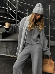 Completo <span class=keywords><strong>Donna</strong></span> Autunno Inverno Blubelle Nuovo con Giacca a Zip e Pantaloni a Gamba Larga, Maglione Morbido a Maniche Lunghe in Maglia a Tinta Unita dalla Vestibilità Comoda - Product Image 2