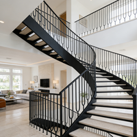 Barre de balcon en métal noir creux de haute qualité au design moderne, balustrade d'escalier en fer forgé pour villa et appartement