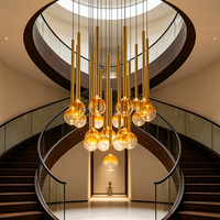Lustre LED d'intérieur de style moderne, en fer doré, taille moyenne, luxe, pour escalier, hall d'hôtel, décoration intérieure