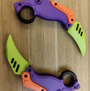 متعة في الهواء الطلق سكين صغيرة قابلة للطي مع 3D مطبوعة الجاذبية مخلب EDC الجزر fidgot للأولاد - Product Image 5