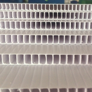 Planche en PP ondulé JinMai JM 2 mm réutilisable, écologique, haute résistance, imperméable, pour atelier de mécanique, débris de chantier, facile à nettoyer - Product Image 2