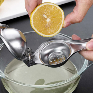 Exprimidor de Cítricos Manual Profesional y Duradero de Acero Inoxidable, Fácil de Limpiar, Resistente al Óxido, Apto para Lavavajillas, Utensilio de Cocina Metálico - Product Image 4