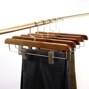 Вешалки для брюк из массива дерева - Product Image 6