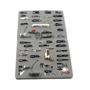 Ensemble de pieds de <span class=keywords><strong>machine</strong></span> <span class=keywords><strong>à</strong></span> coudre 42 pièces avec boîte de luxe Pieds de <span class=keywords><strong>machine</strong></span> <span class=keywords><strong>à</strong></span> coudre professionnels pour Brother <span class=keywords><strong>Singer</strong></span> Janome Juki Simplicity - Product Image 1