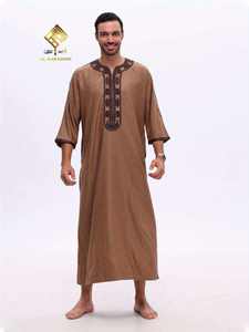 Nouvelle Robe Arabe Haut de Gamme pour Homme 2025 : Matière Douce Anti-Boulochage, Manches Trois-Quarts Élégantes, Fabrication Soignée - Product Image 1