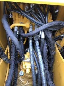 รถขุดตีนตะขาบ CAT 31502 สีเหลือง 15 ตัน พร้อมบุ้งกี๋ขุดดิน เครื่องจักรก่อสร้างสำหรับงานหนัก - Product Image 2