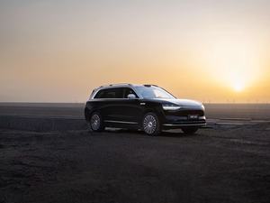 SUV汽车厂家直销华为阿维塔M9纯电超90-110kWh 5座201-300公里NEDC续航150-200kW电机 - Product Image 6