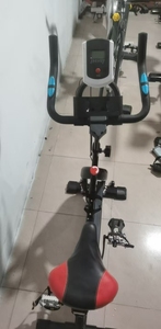<span class=keywords><strong>Bicicleta</strong></span> de Ejercicio Dinámica Inteligente para el Hogar, Control Magnético, Silenciosa, Pequeña, <span class=keywords><strong>Bicicleta</strong></span> Estática para Interiores, Equipo de Fitness, Venta al por Mayor - Product Image 6