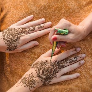 Coni henné indiani di henné verde rosso marrone 10 <span class=keywords><strong>colori</strong></span> matrimonio henné amichevole per la pelle pacchetto basato su piante personalizzare accetta - Product Image 3