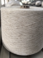 Benang Tenun Polyester 100% Berkualitas Tinggi 20/6 20/9, Daya Tahan Tinggi, Pewarnaan OE, untuk Sulaman Silang, Rajutan, Jahit, dan Penutupan Tas