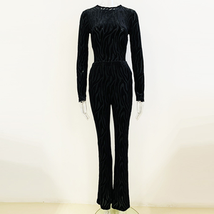 HIGH STREET Date 2023 Designer Piste Costume Ensemble Femmes Élastique Perspective En Relief <span class=keywords><strong>Velours</strong></span> <span class=keywords><strong>Combishort</strong></span> Tops Flare Pantalon 2pcs - Product Image 2