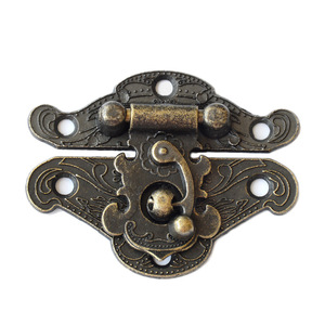 ตะขอเกี่ยวรูปผีเสื้อ Jingwei Hardware ทำจากโลหะผสมสังกะสี มีขนาดเล็ก กลาง ใหญ่ สำหรับกล่องของขวัญไม้ กล่องเครื่องประดับ - Product Image 4