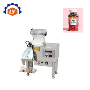 Venta caliente de alta calidad semiautomática Bear <span class=keywords><strong>Candy</strong></span> Gummy Hard & Soft <span class=keywords><strong>Candy</strong></span> Counting <span class=keywords><strong>Machine</strong></span> para nutrición - Product Image 1