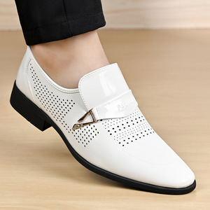 Mocassins pour hommes en cuir verni blanc, à bout pointu, respirants, chaussures de mariage, semelle extérieure en caoutchouc, doublure en microfibre - Product Image 1