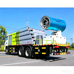Camion pulvérisateur anti-poussière Clw Shacman 6x4 pour les chantiers de construction et la ville - Product Image 1
