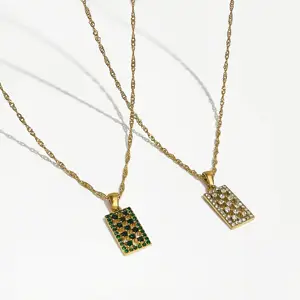 Collane con ciondolo rettangolare con strass verde trasparente Micro pavimentato donna Chessboard con catena in acciaio inossidabile oro 18 carati CZ Crystal Choker