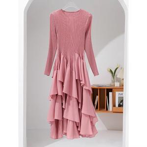 فساتين نسائية أنيقة للخريف بطول متوسط مع تصميم مطوي وكشكشة وزخرفة مجعدة وأكمام طويلة وتصميم متدرج بنمط صلب منسوج - Product Image 6