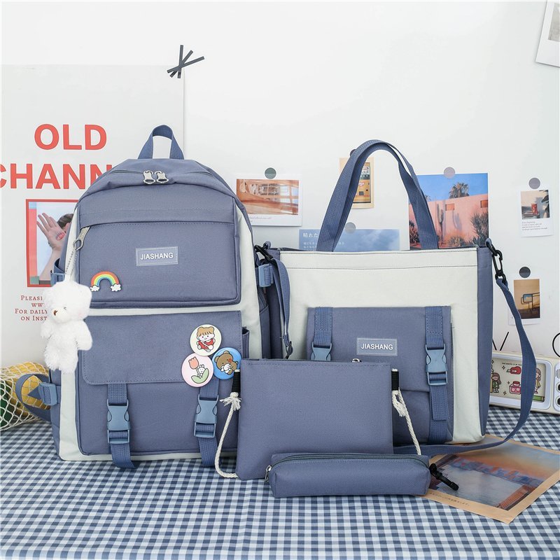 Mochilas Para La Venta Fotos e Imágenes de stock - Alamy