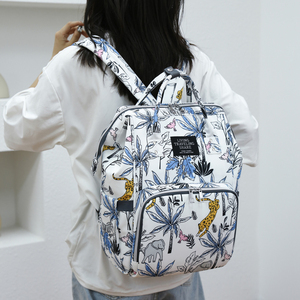 Yiwu ransel popok kapasitas tinggi mode cetak tahan air tas bayi gendong ibu dibuat dari poliester