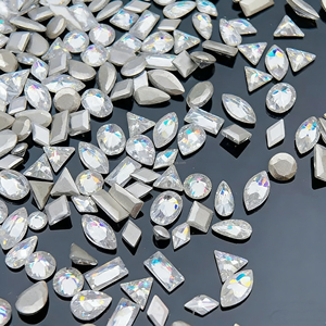 Venta al por Mayor de Diamantes de Imitación para Uñas, Color Blanco, Borde Invertido, Base Plana, Mini Zirconia, Accesorios para Uñas, 50 Piezas/bolsa - Product Image 2