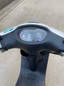 Motocicleta Popular HUANCHI ZYW-FX <span class=keywords><strong>de</strong></span> 4 Tiempos con Freno <span class=keywords><strong>de</strong></span> Disco, Scooter <span class=keywords><strong>de</strong></span> Gasolina, Ciclomotor <span class=keywords><strong>de</strong></span> <span class=keywords><strong>125cc</strong></span>, Precio <span class=keywords><strong>de</strong></span> Fábrica - Product Image 2