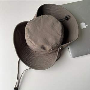 หมวกชาวประมงสีชมพูสไตล์วินเทจสำหรับผู้หญิง หมวกปีนเขาสำหรับฤดูร้อนกลางแจ้ง หมวกปีกกว้างบังแดดสำหรับผู้ชาย - Product Image 3