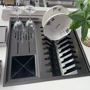 حوض مطبخ من الفولاذ المقاوم للصدأ مصنوع يدويًا بحوض واحد مع رف لتجفيف الأطباق للتركيب تحت سطح العمل - Product Image 4