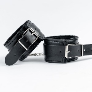 Volwassenen speelgoed lychee leer bondage uitrusting voetboeien en handboeien BDSM beperkingsmiddelen training seks hulpmiddelen voor SM en bondage - Product Image 6