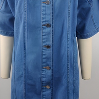Robe chemise en jean ample et décontractée pour femme, à manches courtes, boutonnée, avec poches à rabat sur la poitrine, style mini-robe en jean, tenue de rue