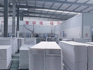 Panneaux de plafond en <span class=keywords><strong>PVC</strong></span> polyvalents, panneaux muraux, imperméables, ignifuges, faciles à installer, faible entretien, pour usage résidentiel et commercial - Product Image 6