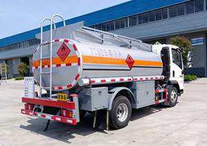 Camión Cisterna de Combustible Diésel Usado 4x2 DONGFENG de 8500 Litros para la Venta en Perú - Product Image 3